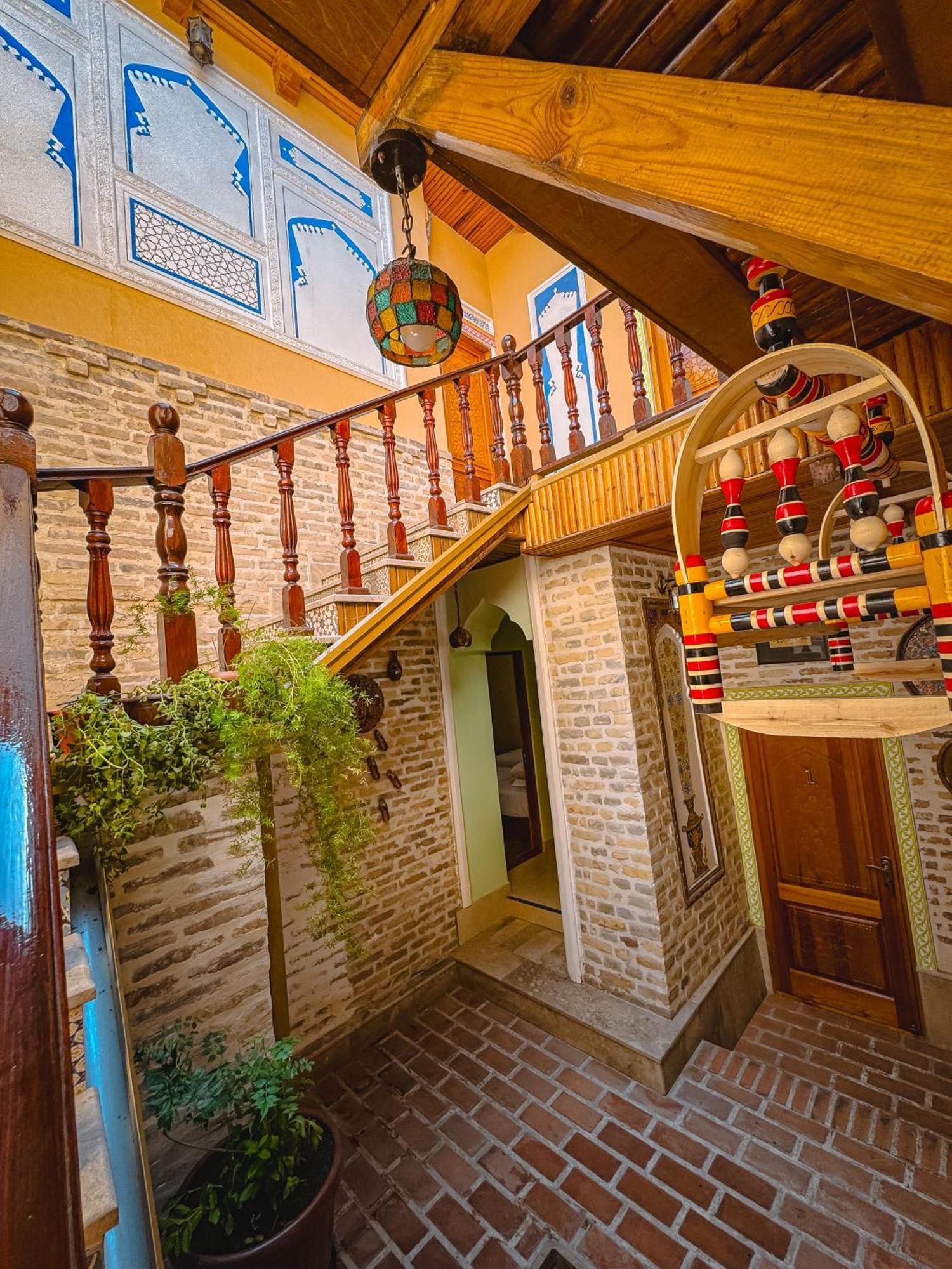 Old Gate Family Guest House Buchara Exterior foto